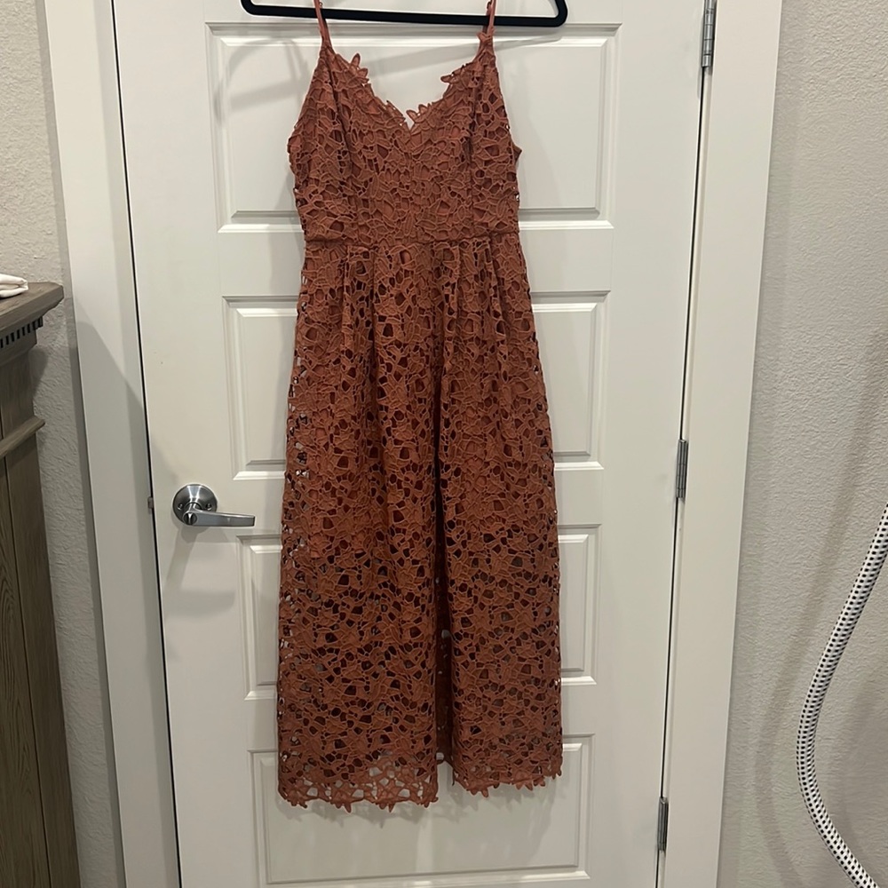 ASTR the label lace midi dress